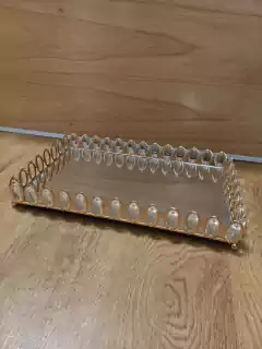 Imagen de BANDEJA CRISTAL CON CAIRELES