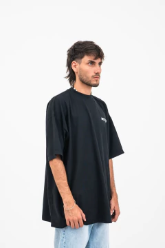 REMERA MISTICO BRAND NEGRA - Mistico