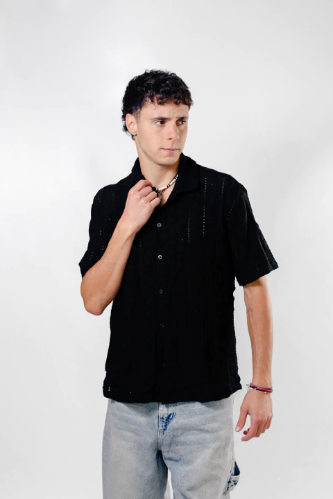 CAMISA BRODERY NEGRA
