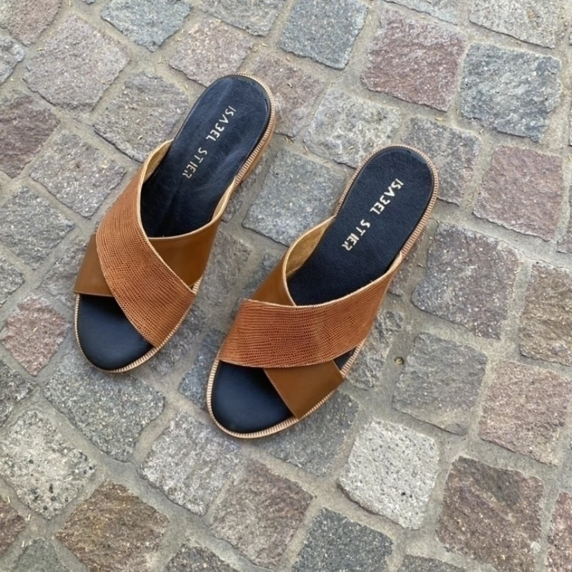 Sandalia X Caramel (35)
