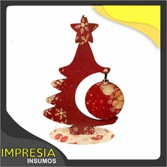 Arbolito de navidad con bola colgante