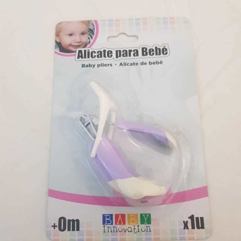 Alicate con Lupa Baby Innovation