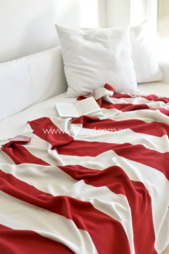 MANTA ACUARIO ROJO