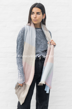 PASHMINA WINONA en internet