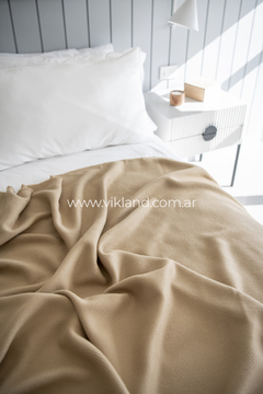 MANTA PLAIN BEIGE en internet