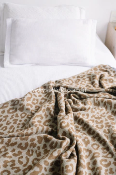 MANTA EDICION LIMITADA ANIMAL CAMEL