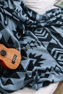 Imagen de MANTA EDICION LIMITADA NAVAJO BLUE