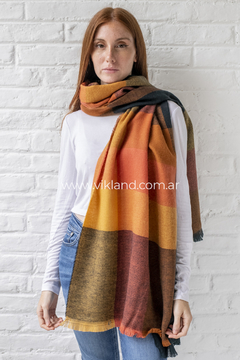 PASHMINA FRANCIS en internet