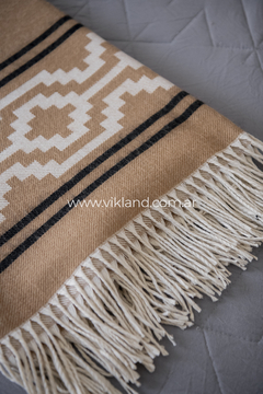 Imagen de MANTA PAMPA CAMEL
