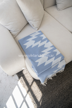 MANTA FRIDA BLUE JEAN - tienda online