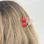 Presilha Mini Piranha de Cereja com Pedrinha para Cabelo