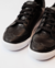 Zapatillas de cuero de mujer