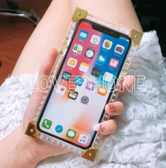 Case tipo Cofre Transparente - ilovephone