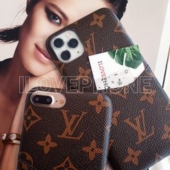 Monogram Case - comprar online