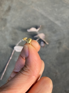 aritos mini mini geometricos - mai solorzano joyeria