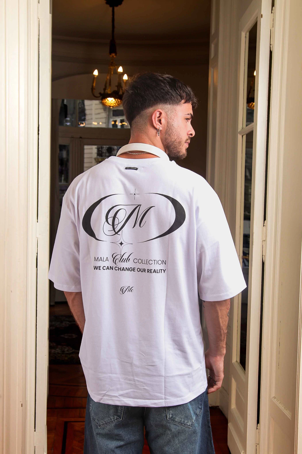 Remera OVER COLLECTION (Blanca)