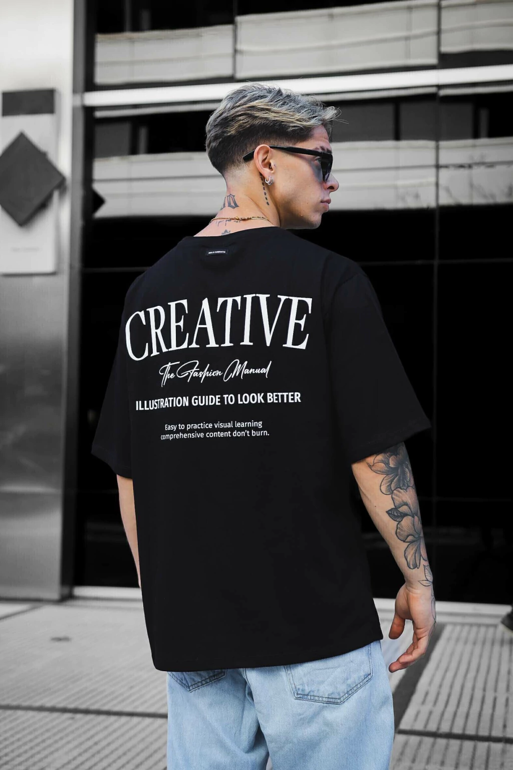 Oversize CREATIVE (Negra)