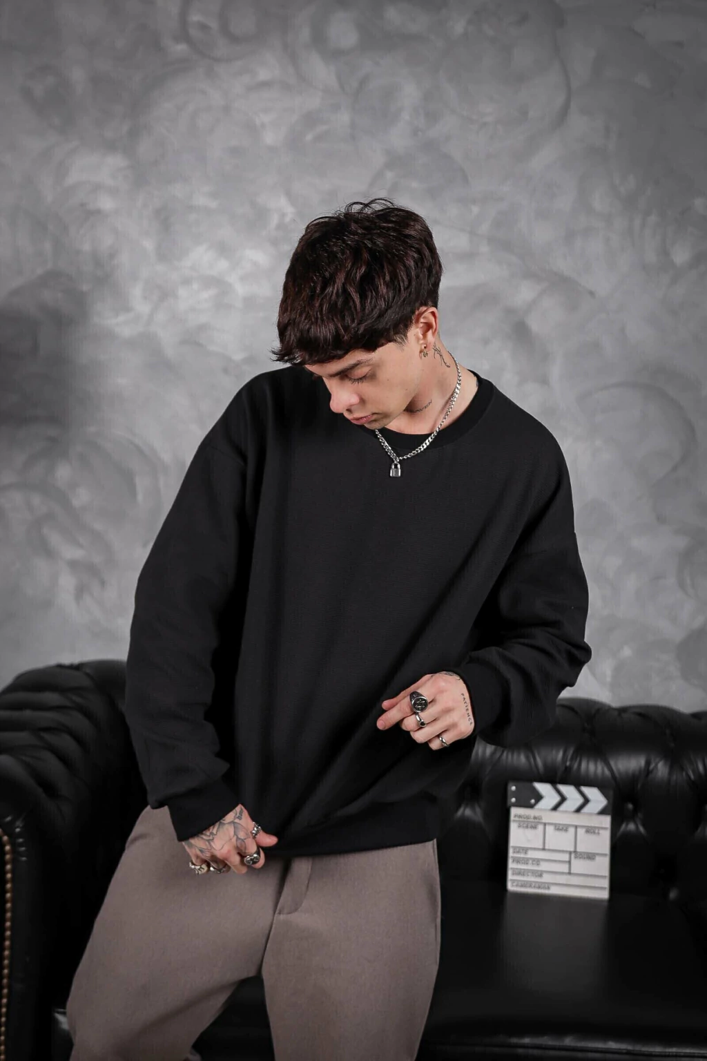 Buzo Boxy JAMES (negro)