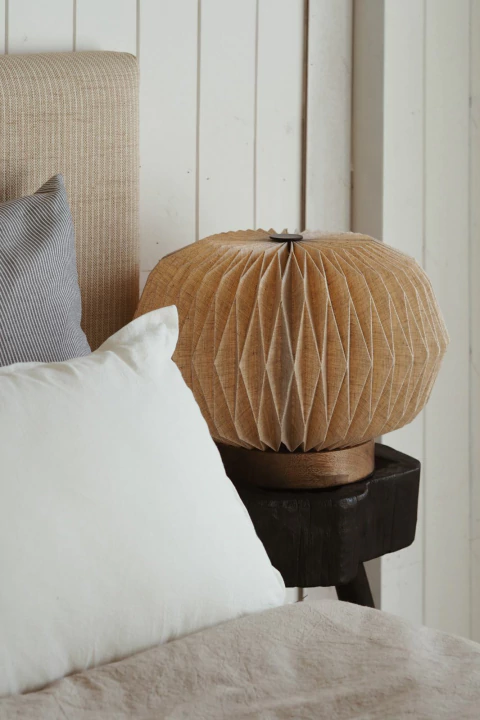 LÁMPARA DE MESA GILLI - comprar online