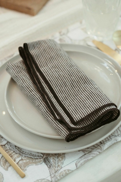 SET DE SERVILLETAS ADA X 6 - comprar online