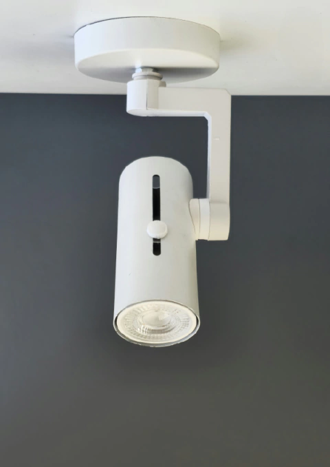 Aplique Lavy de 1 luz - comprar online