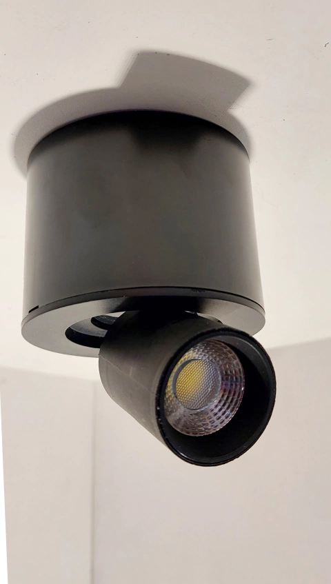 Spot Pec Led Cabezal Móvil 6w - tienda online