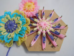 TELAR PARA FLORES "SUPERFLOR" + AGUJA + LANAS - comprar online