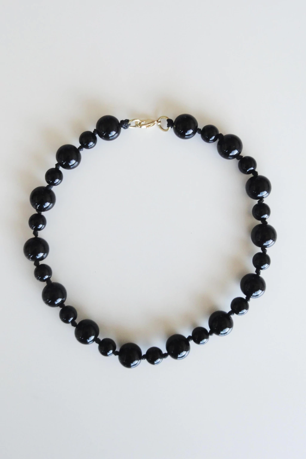 Collar Aurora piedras negro