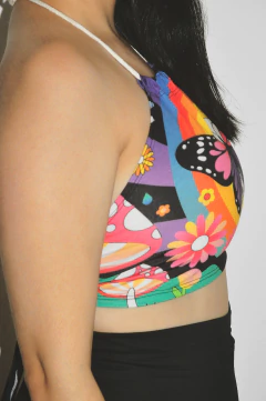 Cropped Butterfly na internet