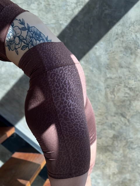 Biker gofrado print- CHOCOLATE