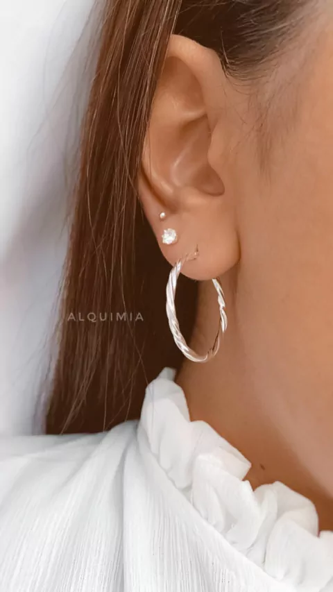 ARGOLLAS TORZADAS 27 mm - cierre clásico- ( por par) - A.170/2