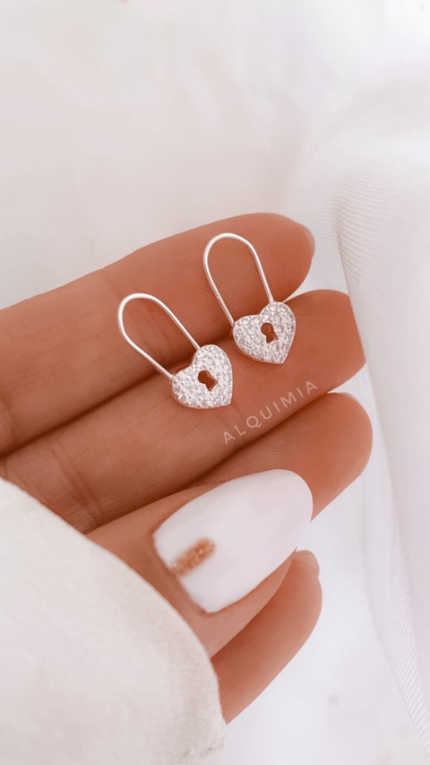 ARO CORAZON CANDADO MICROPIEDRA- ( POR PAR) - A.079/2