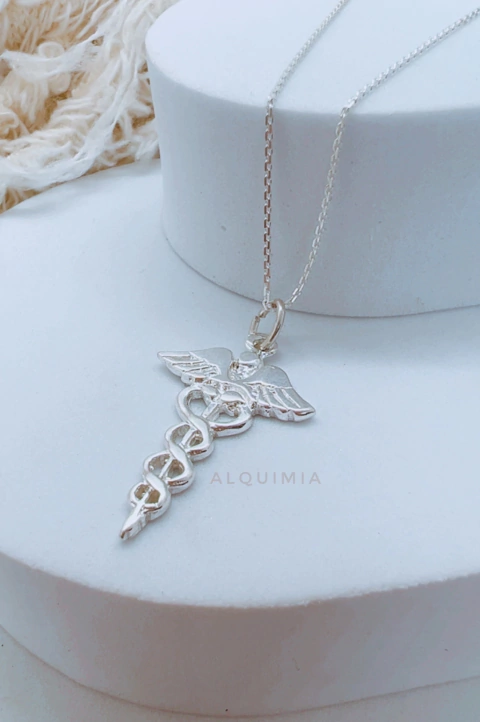 DIJE “FARMACÉUTICO”- PLATA 925- (SIN CADENA)- D.071