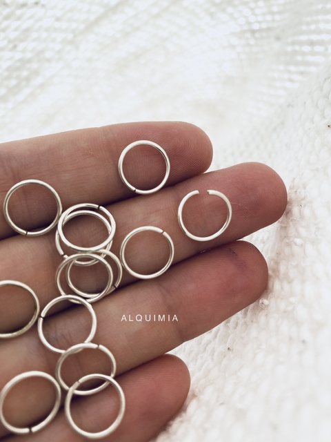 PIERCING NARIZ SIMPLE - 8 mm,10 mm y 12 mm (por unidad)- pueden usarse para perforación de cartílago y conch- A.004