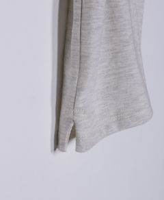 REMERA DRIVE GRIS LC en internet