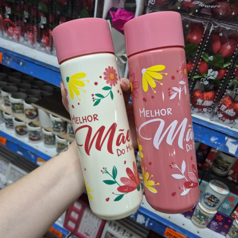 Kit C/12 Garrafa Tampa Rosca Dia das Mãe Atacado 700ML Promoção - comprar online