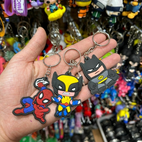 Kit C/12 Chaveiro Borracha Herói Atacado