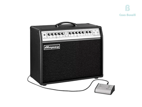 GVT52-112U Ampeg Amplificador Valvular para Guitarra Eléctrica de 50 Watts
