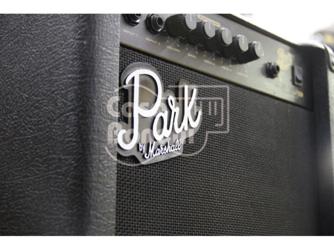 B25-MKII Park by Marshall Amplificador Combo para Bajo