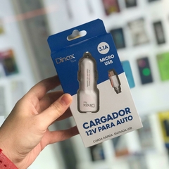 Cargador de Auto Dinax 3.0A en internet