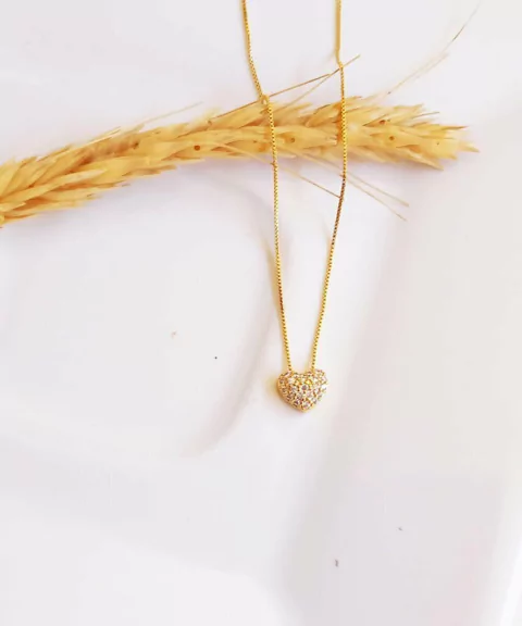 colar-mini-coracao-cravejado