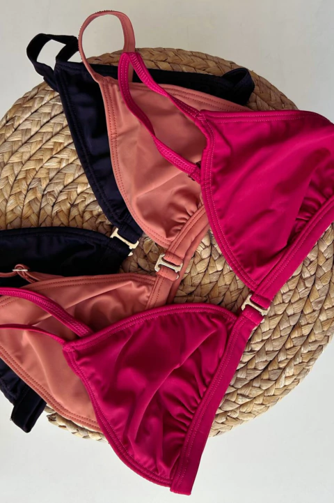 TRIANGULO MALLA CON BROCHE DELANTERO (12752)