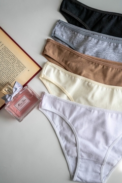 VEDETTINA ALGODON Y LYCRA LISA PACK X6 (103) en internet