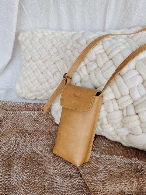 Portacelular Paula - comprar online