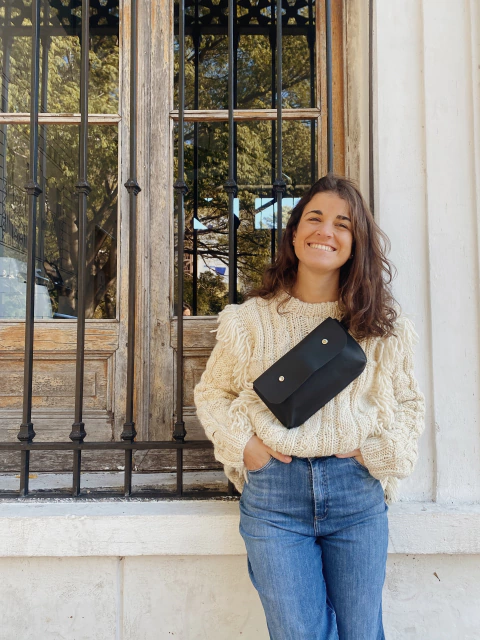 Riñonera de Cuero Jarís Negra