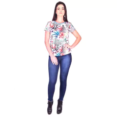 T-Shirt Feminina Flamingo e Flores - Otto - comprar online
