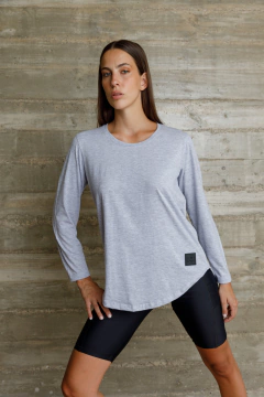REMERA JADE