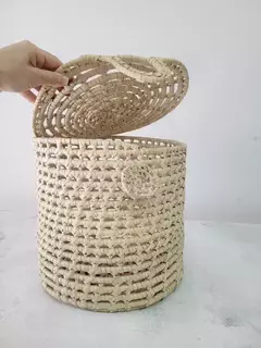 CESTO 30CM CON TAPA en internet