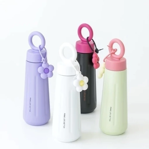 Botella térmica con colgante Flor en internet