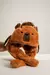 Gorro mueve orejas Capybara en internet